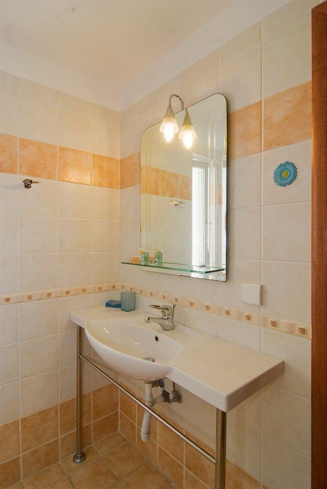 Tropicana Beach Hotel Stalós Extérieur photo